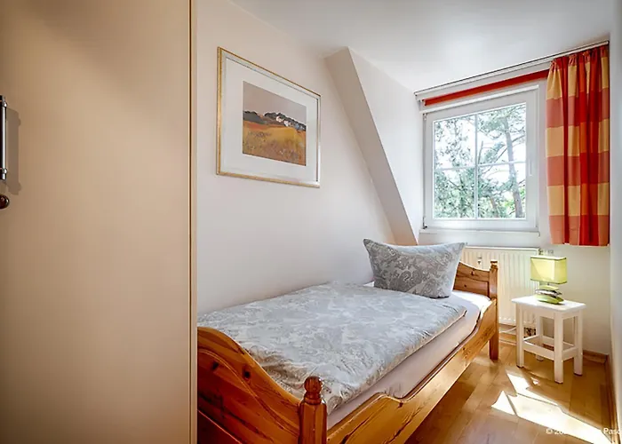 Strandsuechtig شقة *