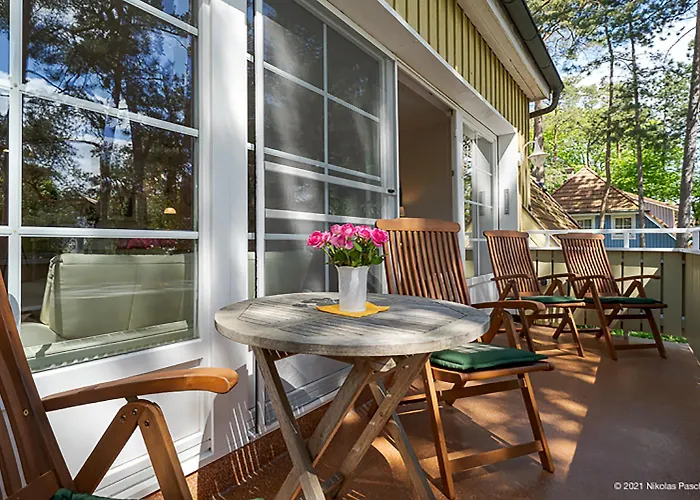 Strandsuechtig شقة *